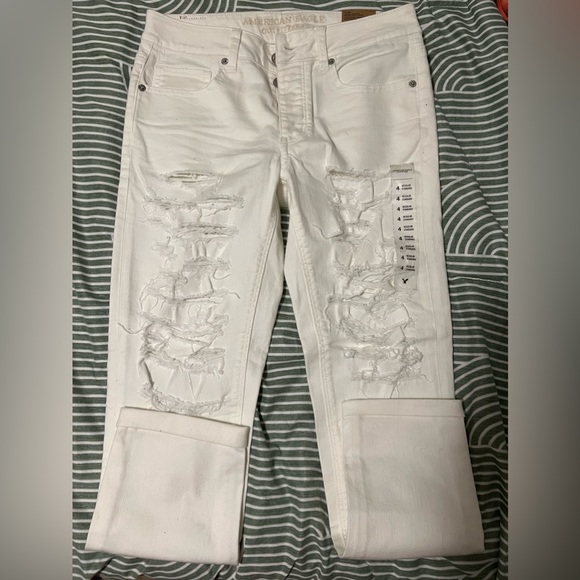 White ripped jeans (american eagle size 4) - Picture 1 of 4